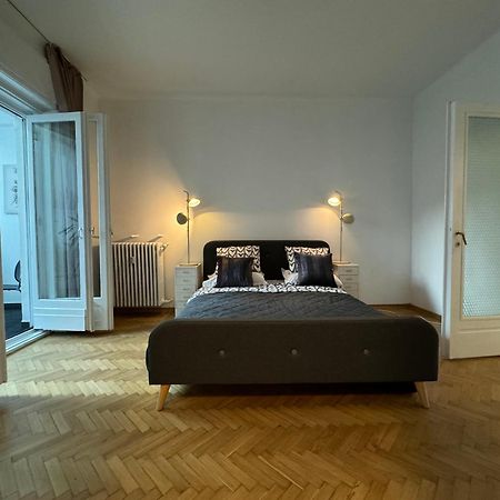 Airy & Beautiful Downtown Apartment بوخارست المظهر الخارجي الصورة